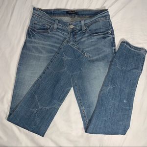Levi Too Superior 524 Light Wash Jeans